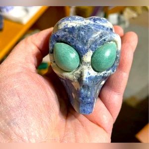 Alien 👽 Lapis stone with aventurine eyes
